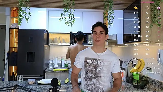 Almiboys online show from March 19, 2025, 4:13 pm