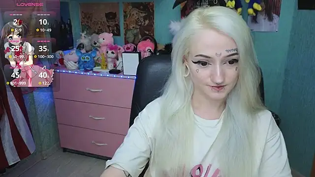 Snapshot of Manuela_unicorn chatting on June 16, 2026, 7:38 pm Manuela unicorn online show from June 16, 2026, 7:38 pm