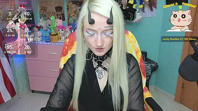 Snapshot of Manuela_unicorn chatting on July 7, 2026, 4:11 pm Manuela unicorn online show from July 7, 2026, 4:11 pm