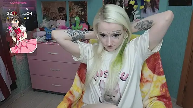 Snapshot of Manuela_unicorn chatting on July 14, 2026, 5:51 pm Manuela unicorn online show from July 14, 2026, 5:51 pm