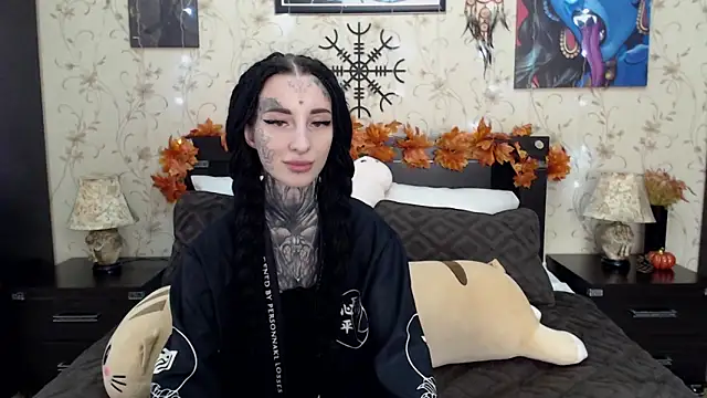 Snapshot of Velvetbat chatting on September 19, 2025, 6:48 am Velvetbat online show from September 19, 2025, 6:48 am