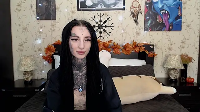 Snapshot of Velvetbat chatting on October 1, 2025, 7:47 am Velvetbat online show from October 1, 2025, 7:47 am