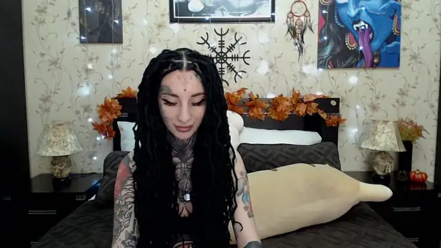 Snapshot of Velvetbat chatting on October 10, 2025, 7:07 am Velvetbat online show from October 10, 2025, 7:07 am