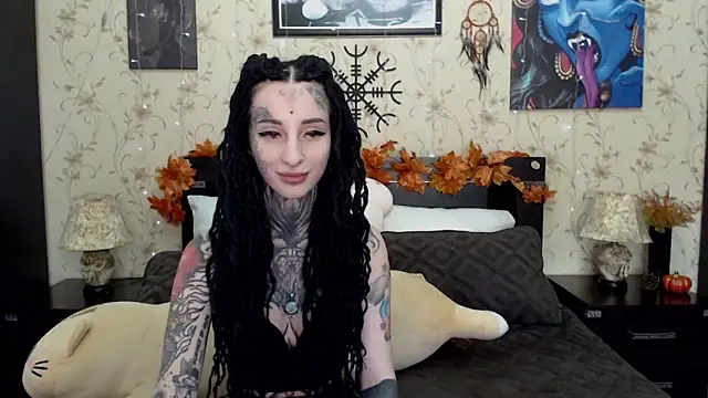 Snapshot of Velvetbat chatting on October 16, 2025, 6:36 am Velvetbat online show from October 16, 2025, 6:36 am