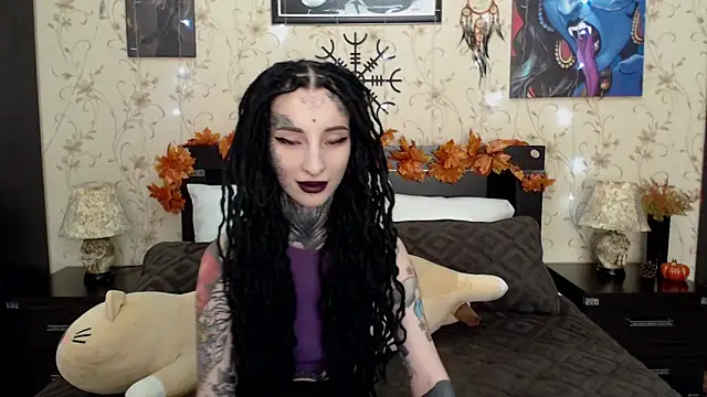 Snapshot of Velvetbat chatting on October 17, 2025, 7:00 am Velvetbat online show from October 17, 2025, 7:00 am