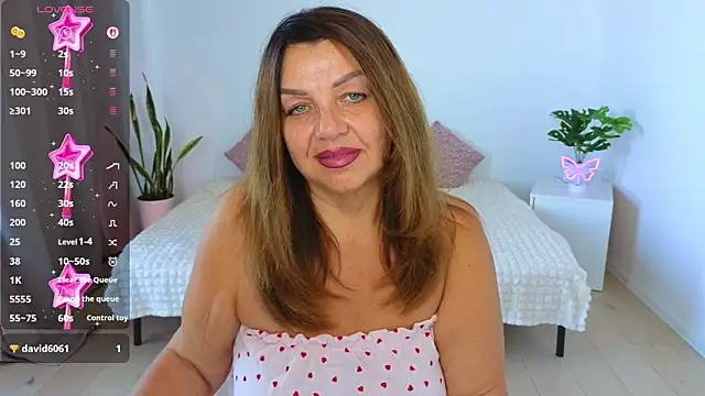 Snapshot of Nika_Light chatting on September 26, 2025, 10:41 am Nika Light online show from September 26, 2025, 10:41 am