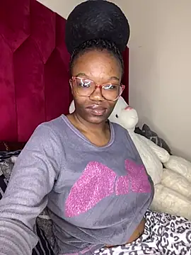 YummyMelanin117 online show from February 9, 2026, 10:36 pm