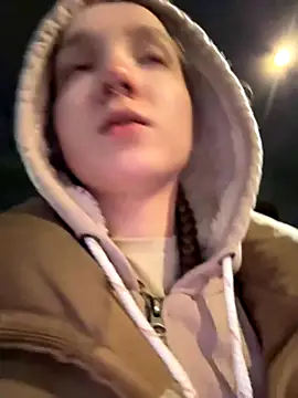 bambi lu online show from November 2, 2025, 5:37 pm