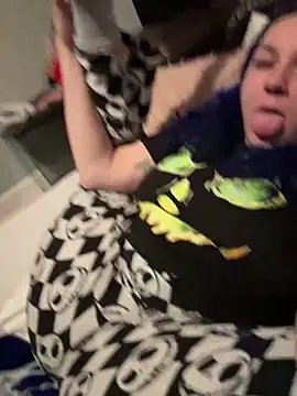 oliviahazee online show from February 28, 2026, 3:40 am