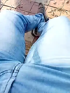 Snapshot of A-1PLAYBOY0 chatting on January 9, 2026, 11:24 am A-1PLAYBOY0 online show from January 9, 2026, 11:24 am