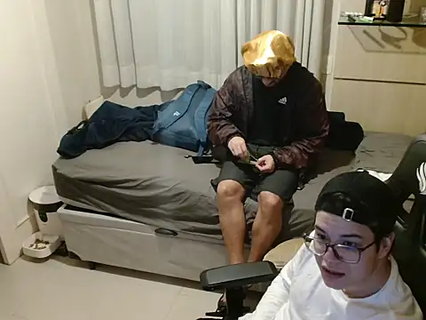 TimiidoSP011 online show from November 8, 2025, 11:03 pm