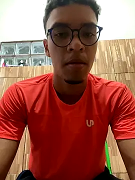 hiaguexxx online show from November 22, 2025, 5:34 pm