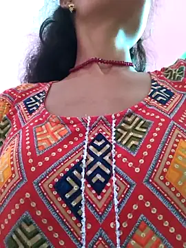 Snapshot of Eshna_Dabral chatting on September 12, 2025, 4:23 am Eshna Dabral online show from September 12, 2025, 4:23 am