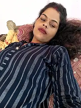 Snapshot of Eshna_Dabral chatting on September 13, 2025, 4:34 am Eshna Dabral online show from September 13, 2025, 4:34 am