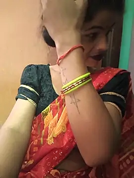 Snapshot of Eshna_Dabral chatting on September 16, 2025, 4:52 pm Eshna Dabral online show from September 16, 2025, 4:52 pm