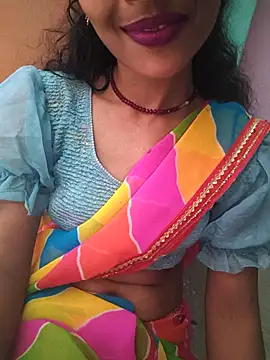 Snapshot of Eshna_Dabral chatting on September 23, 2025, 2:42 pm Eshna Dabral online show from September 23, 2025, 2:42 pm