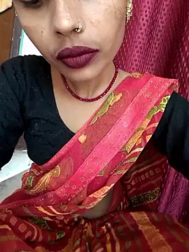 Snapshot of Eshna_Dabral chatting on October 13, 2025, 4:12 am Eshna Dabral online show from October 13, 2025, 4:12 am