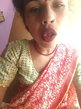 Snapshot of Eshna_Dabral chatting on October 18, 2025, 8:04 am Eshna Dabral online show from October 18, 2025, 8:04 am