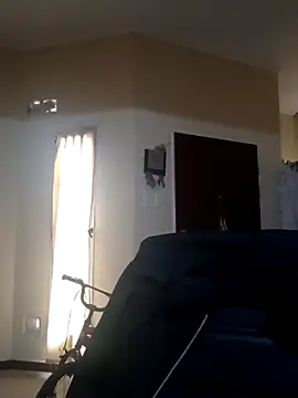 Snapshot of Camilitah chatting on March 16, 2026, 12:42 pm Camilitah online show from March 16, 2026, 12:42 pm