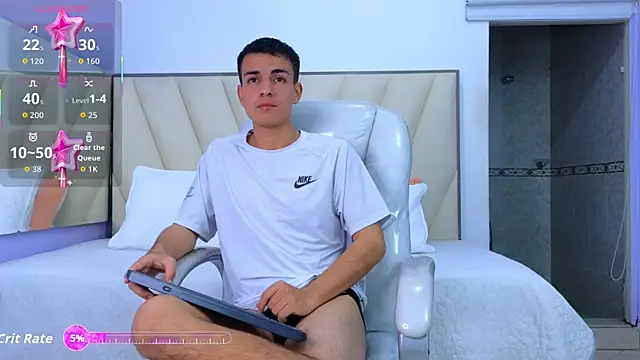 Hotboy21  online show from September 28, 2025, 3:45 am