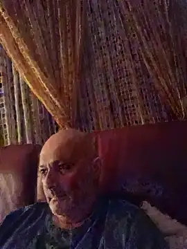 Alexis Bull online show from May 12, 2026, 11:13 pm