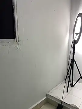 sashaoficial  online show from February 13, 2026, 11:01 pm