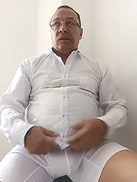 Snapshot of OrionStone chatting on September 13, 2025, 6:40 pm OrionStone online show from September 13, 2025, 6:40 pm