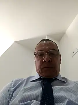Snapshot of OrionStone chatting on September 29, 2025, 8:02 pm OrionStone online show from September 29, 2025, 8:02 pm