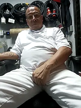 Snapshot of OrionStone chatting on September 30, 2025, 8:08 am OrionStone online show from September 30, 2025, 8:08 am