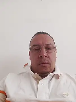 Snapshot of OrionStone chatting on October 8, 2025, 8:06 pm OrionStone online show from October 8, 2025, 8:06 pm