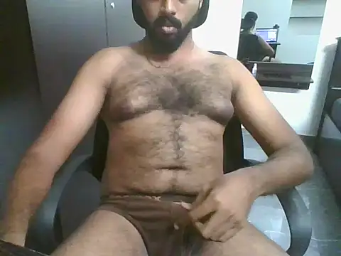 lovelyakash69 online show from October 24, 2025, 10:44 am