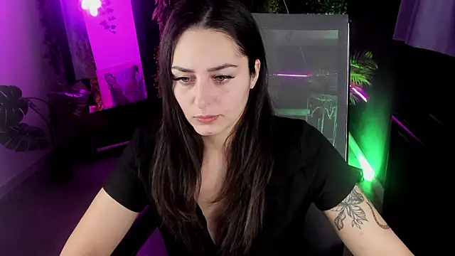 ValeriiMills online show from February 11, 2026, 2:55 pm