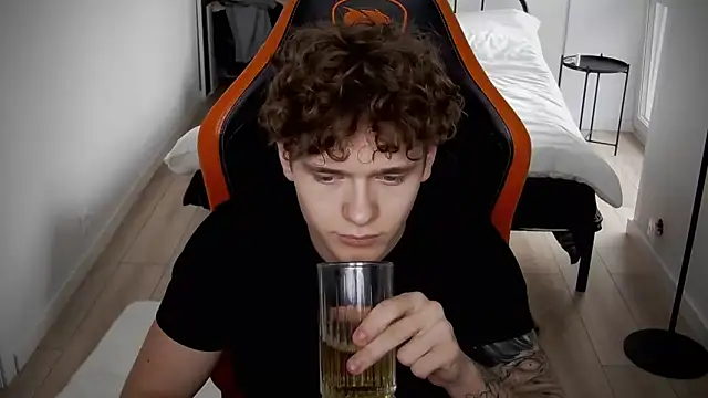 DanyDavis online show from September 11, 2025, 9:53 am