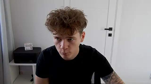 DanyDavis online show from April 2, 2026, 9:29 am