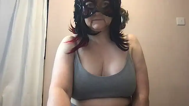 Snapshot of Raven_Magical_Milf chatting on October 25, 2025, 7:49 am Raven Magical Milf online show from October 25, 2025, 7:49 am