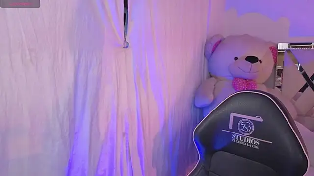 saaya tay online show from April 8, 2026, 3:17 am