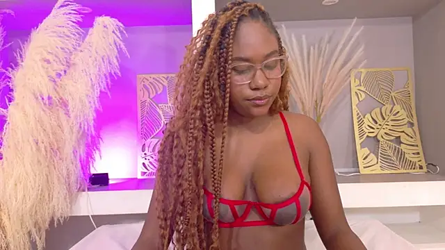 RachelStonne online show from December 17, 2025, 1:06 pm