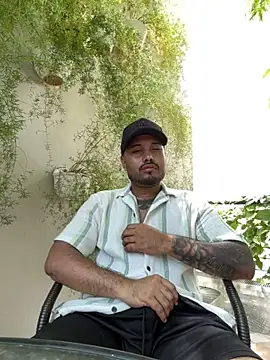 PapiStan online show from September 10, 2025, 4:18 pm