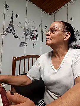 Snapshot of katrina_perez chatting on February 15, 2026, 4:03 pm katrina perez online show from February 15, 2026, 4:03 pm