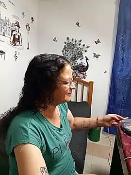 Snapshot of katrina_perez chatting on February 26, 2026, 10:42 pm katrina perez online show from February 26, 2026, 10:42 pm