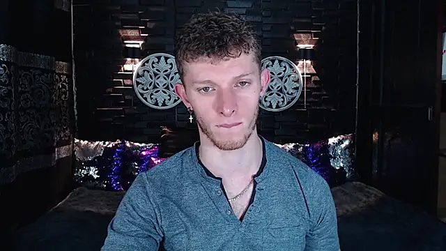 andrewxbi online show from September 13, 2025, 1:11 pm