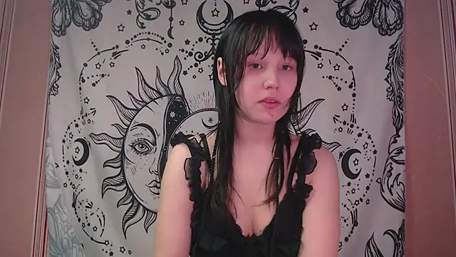 Thighswithspikes online show from February 7, 2026, 8:29 am