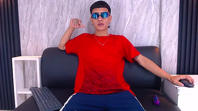 Matt Ruso online show from September 19, 2025, 6:41 pm