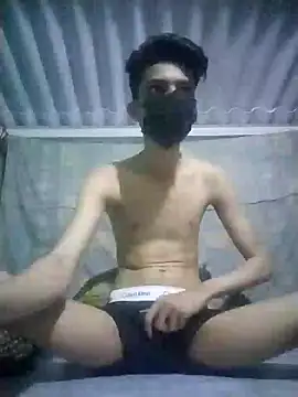 HannanKhan25 online show from November 6, 2025, 1:01 pm