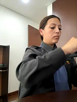 MELODY  06 online show from November 11, 2025, 1:33 pm