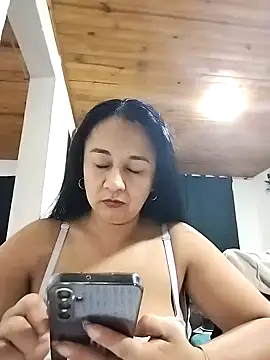 MELODY  06 online show from April 15, 2026, 12:17 am