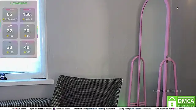 sweetuniporn online show from September 25, 2025, 10:19 am