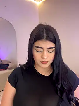 Kariina  69 online show from November 12, 2025, 3:18 am