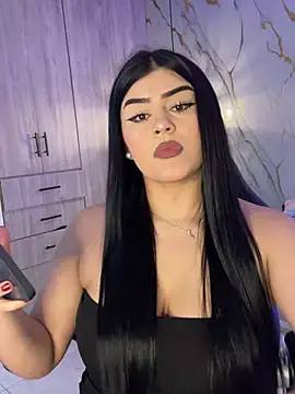 Kariina  69 online show from April 4, 2026, 12:57 pm