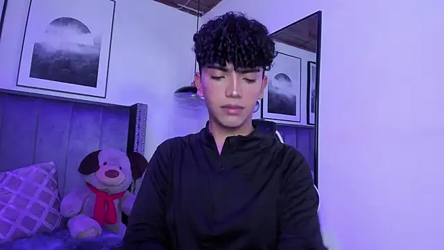 Niick Twink online show from September 25, 2025, 7:50 pm